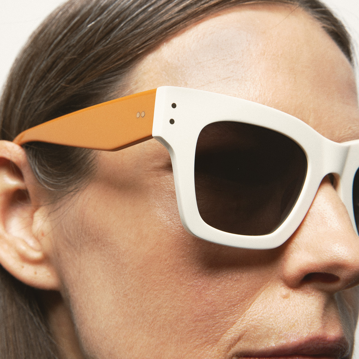 Kaleos Charlton Beyaz Kadın Güneş Gözlüğü - Görsel 4