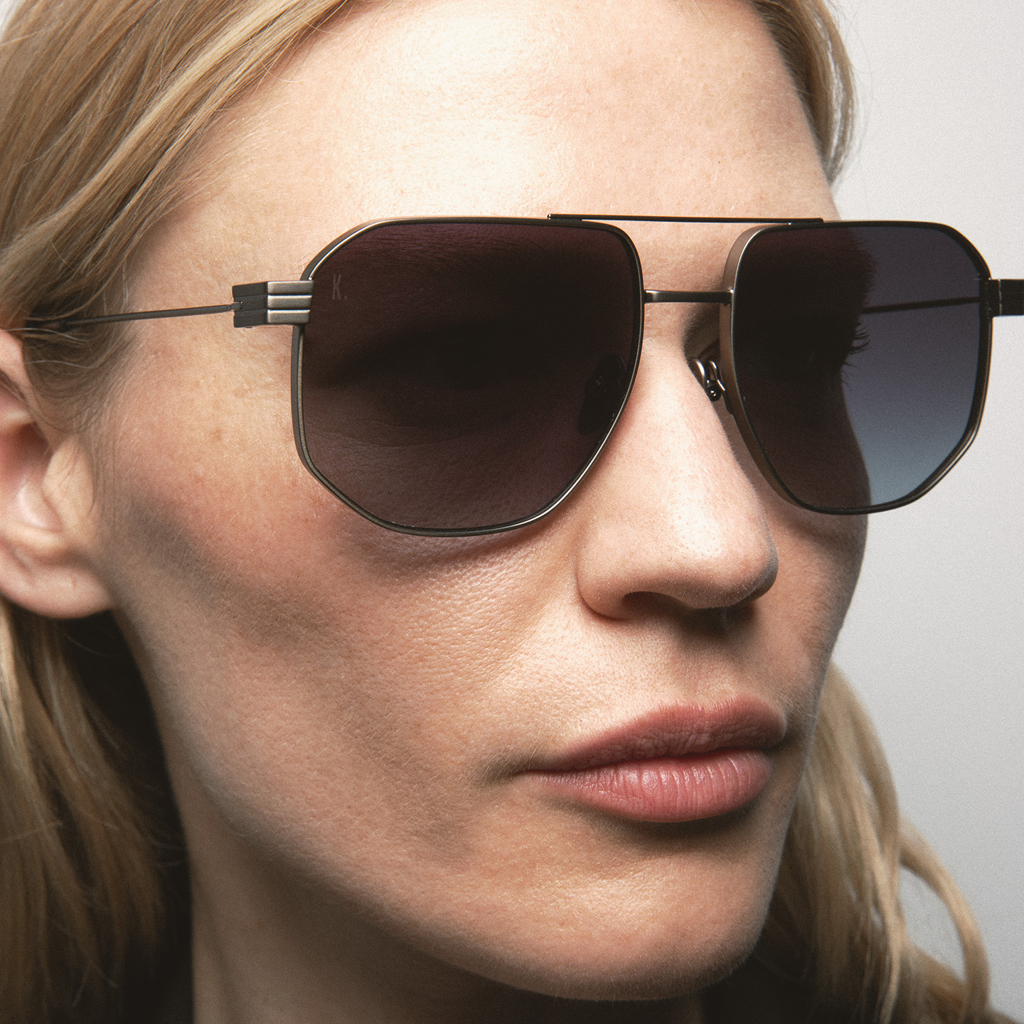 Kaleos Schultz Gri Titanyum Unisex Güneş Gözlüğü - Görsel 4