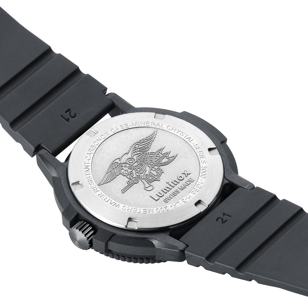 LUMINOX XS.3001.EVO.BO.S NAVY SEAL EVO (İsviçre Üretimi Ronda 515 Mekanizmalı) Erkek Kol Saati - Görsel 4