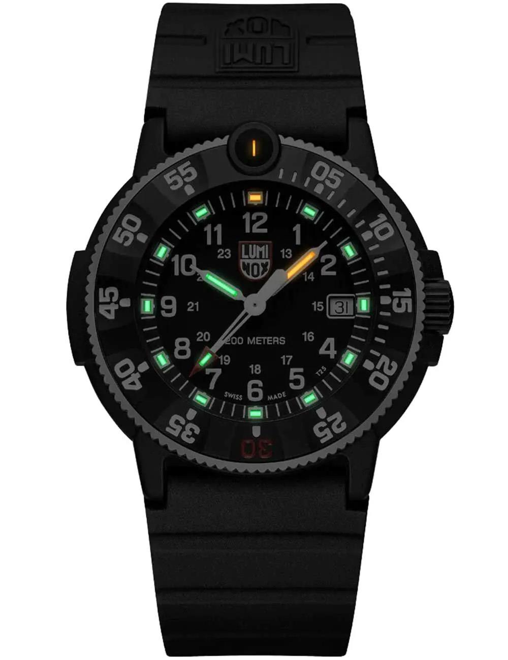 LUMINOX XS.3001.H NAVY SEAL ORIGINAL 3001 Serisi (İsviçre Üretimi ETA F06.412 Mekanizmalı) Erkek Kol Saati - Görsel 2