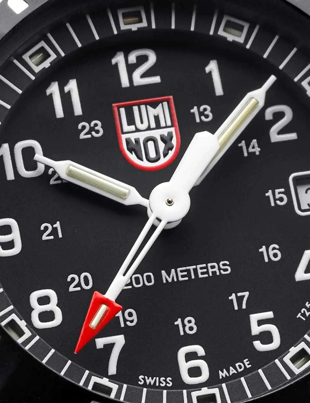 LUMINOX XS.3001.H NAVY SEAL ORIGINAL 3001 Serisi (İsviçre Üretimi ETA F06.412 Mekanizmalı) Erkek Kol Saati - Görsel 3