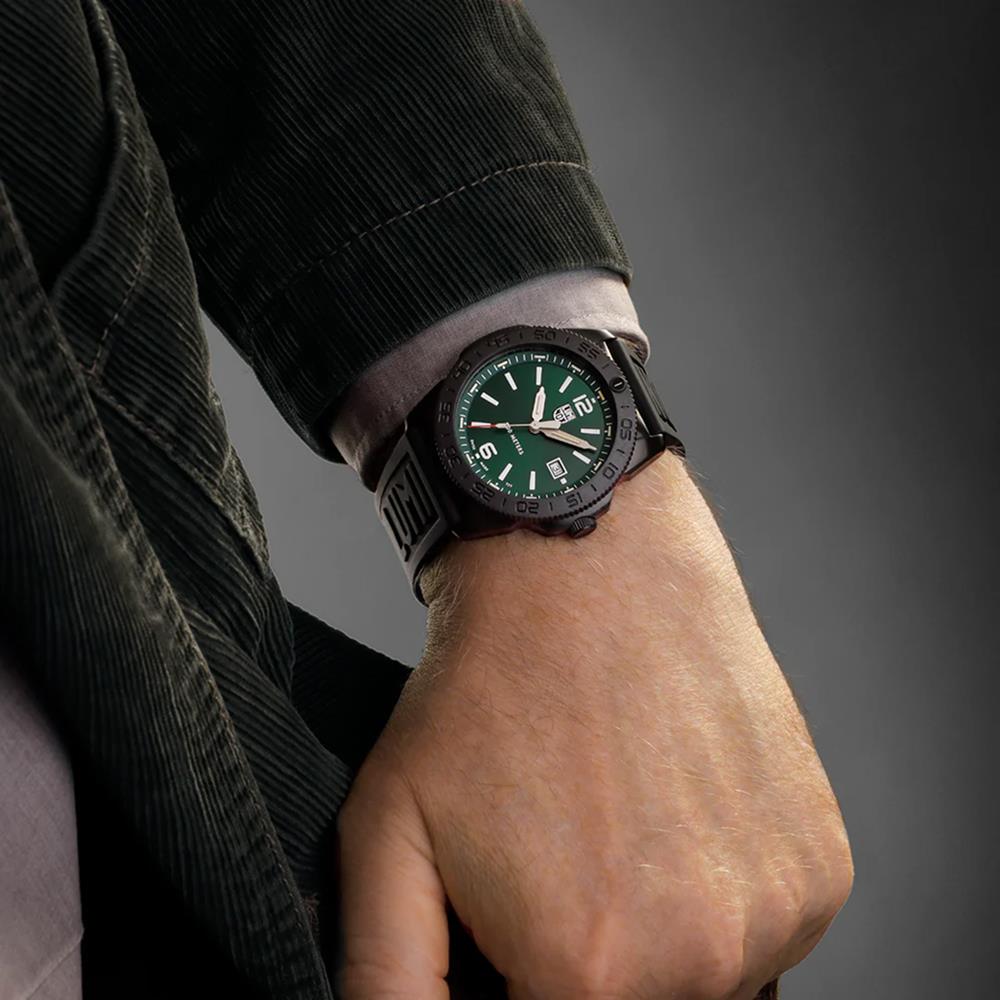 LUMINOX XS.3137.B PACIFIC DIVER (İsviçre Üretimi Ronda 515 Mekanizmalı) Erkek Kol Saati - Görsel 5