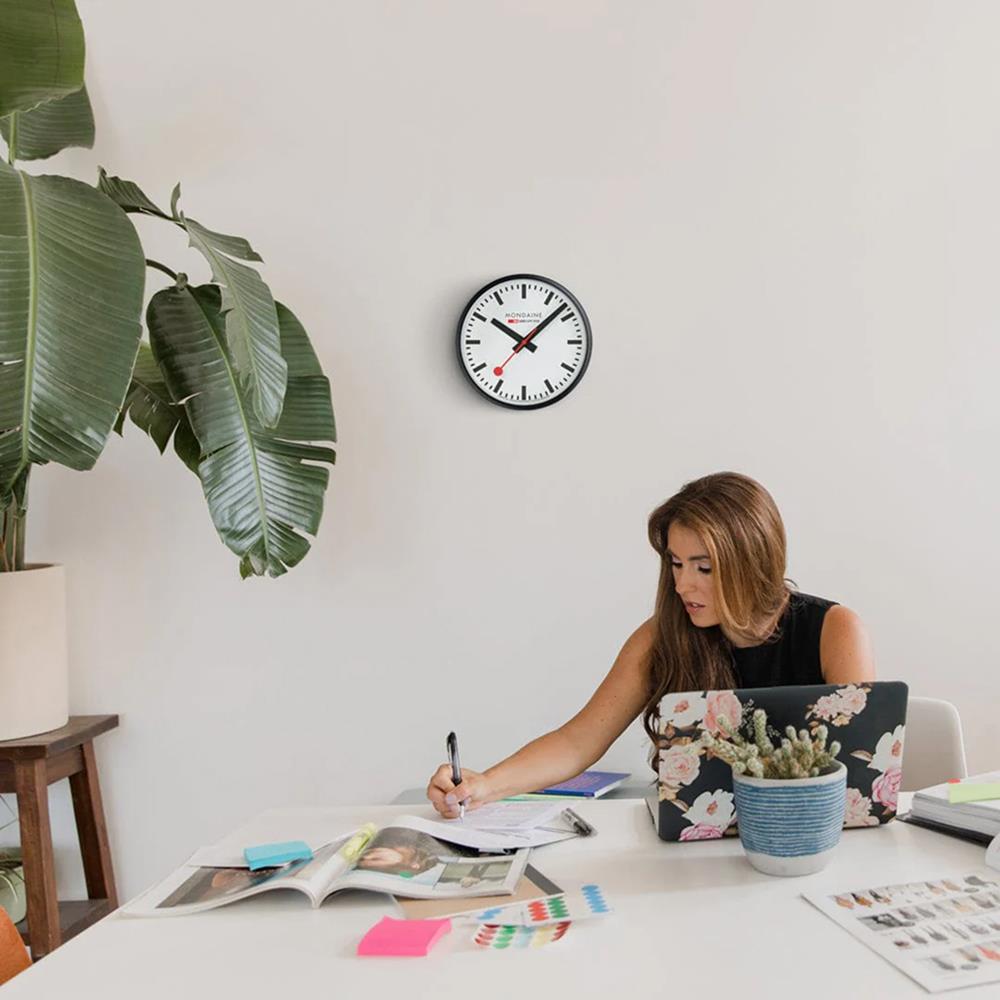 MONDAINE A990.CLOCK.12SBB Duvar Saati - Görsel 2