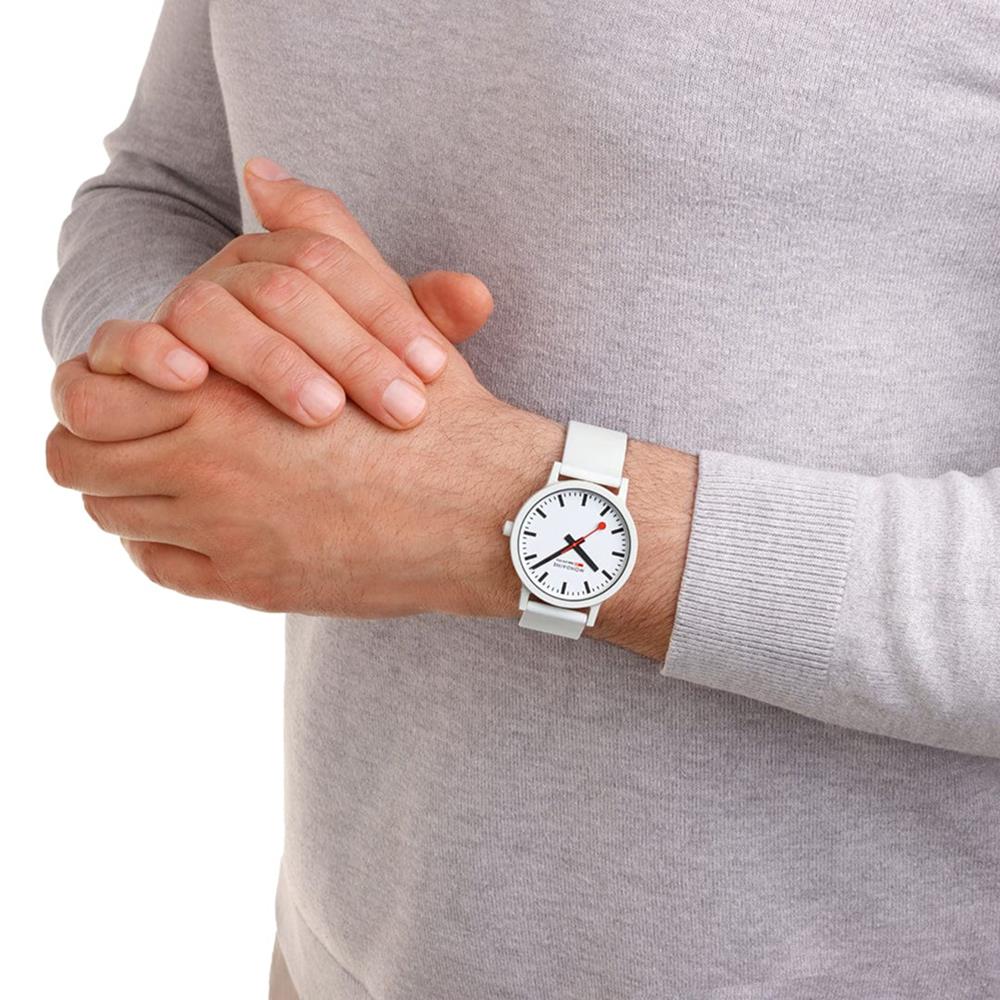 MONDAINE ESSENCE MS1.41110.RA Erkek Kol Saati - Görsel 5